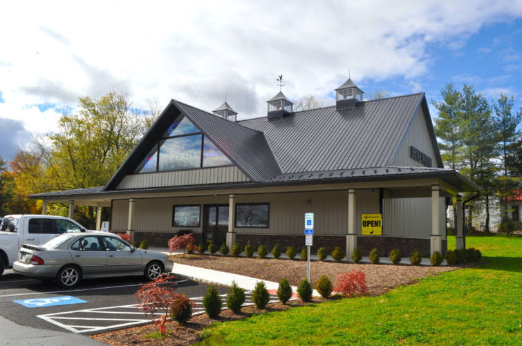 Pine Creek Liquors Storefront