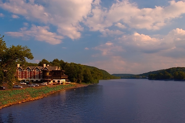 Lambertville Station and Inn: Riverside Ballroom
